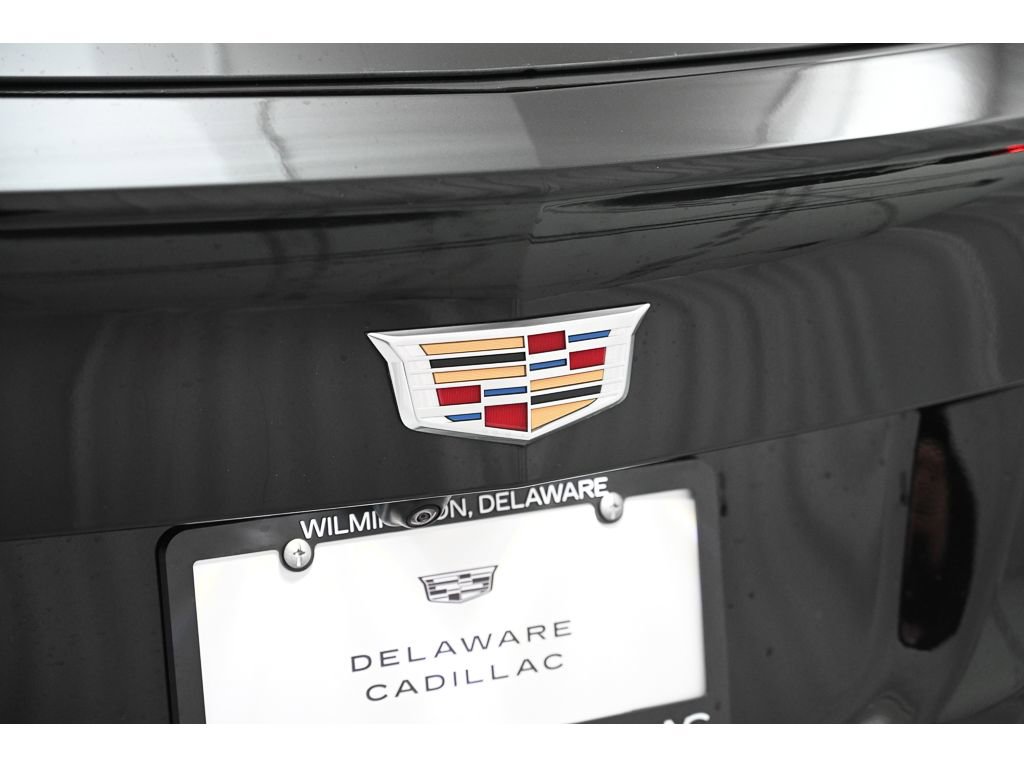 Used 2024 Cadillac XT4 Premium Luxury image 54