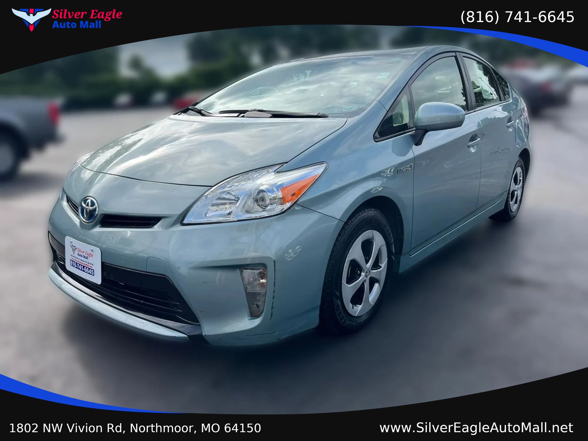 Used 2014 Toyota Prius Two FWD image 1