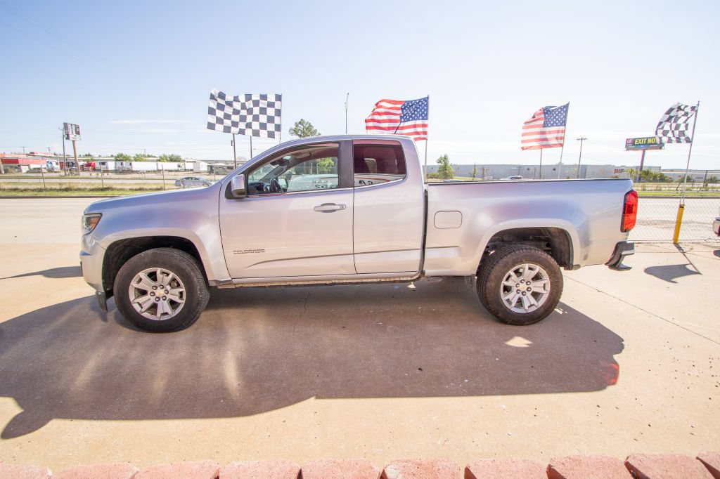 Used 2020 Chevrolet Colorado LT w/ Safety Package RWD image 8