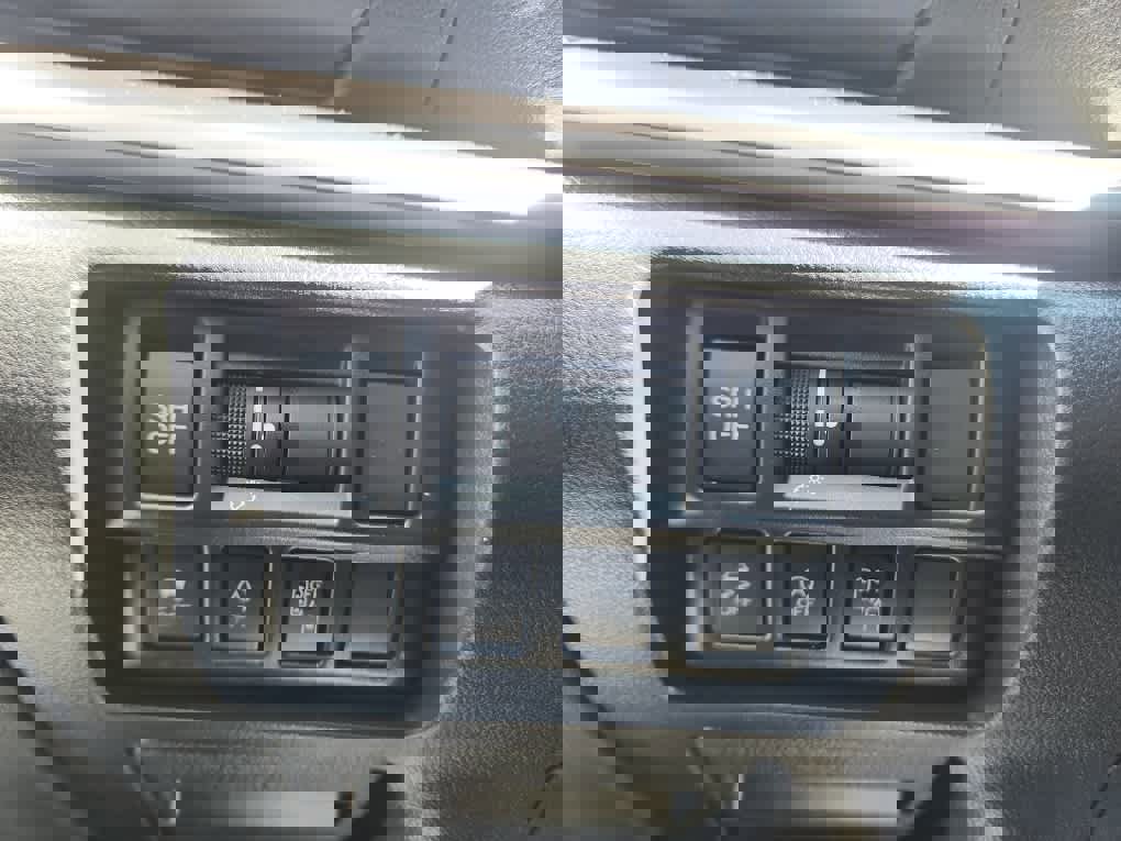 Used 2021 Subaru Crosstrek 2.5i Limited w/ Moonroof Package 1 image 35