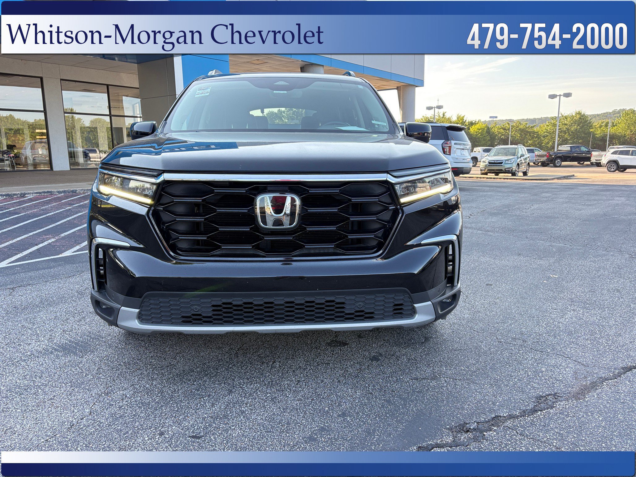 Used 2023 Honda Pilot Touring image 2