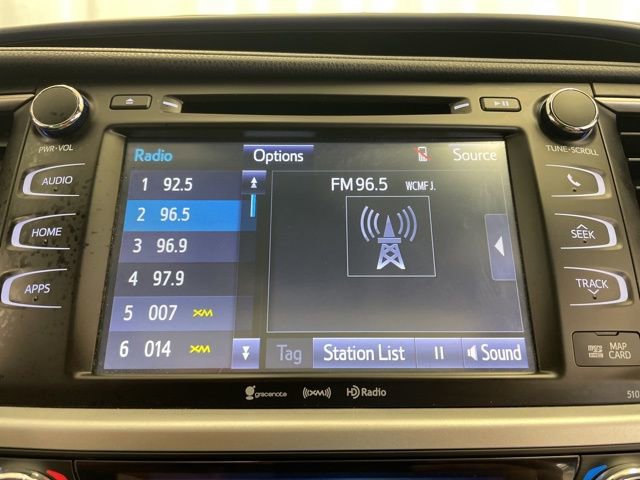 Used 2019 Toyota Highlander XLE image 29
