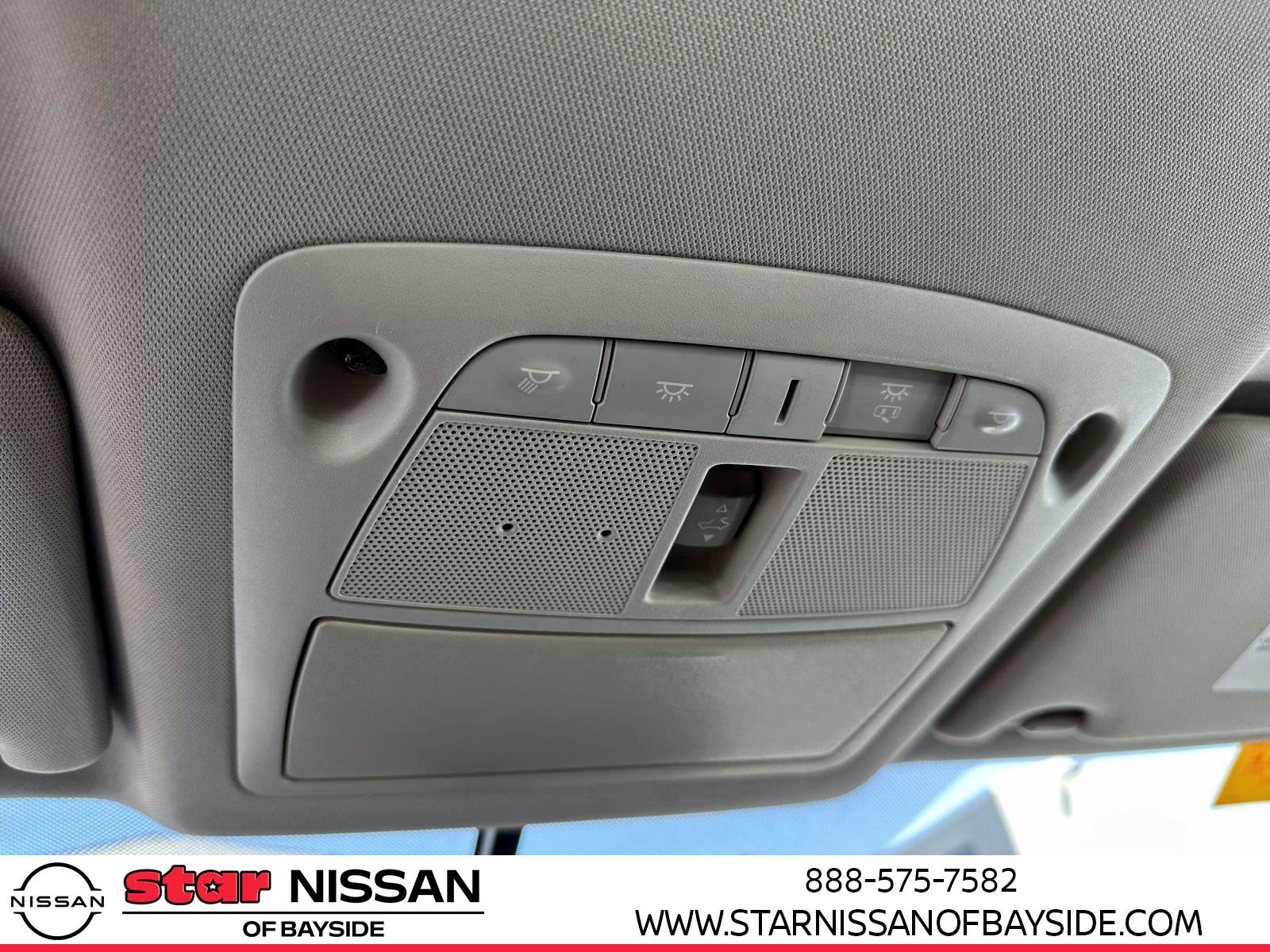 Used 2016 Nissan Altima 2.5 SV w/ Convenience Package image 21