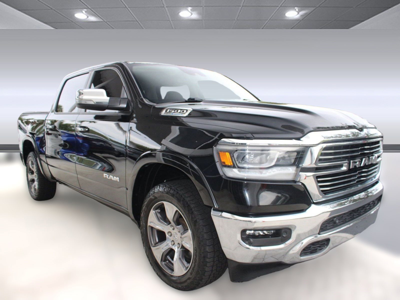 Used 2021 RAM 1500 Laramie image 7