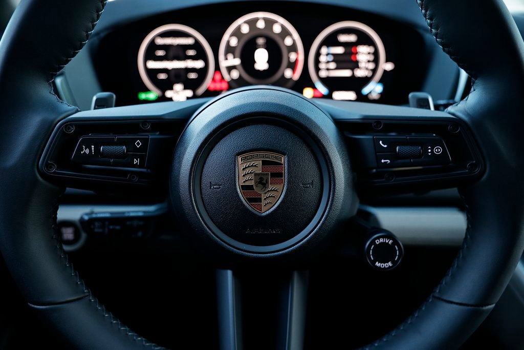 New 2026 Porsche Panamera 4 AWD/4WD image 33