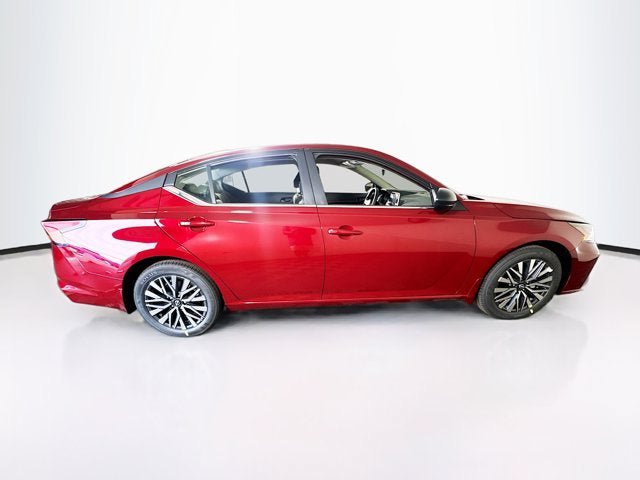 New 2026 Nissan Altima 2.5 SV FWD image 4