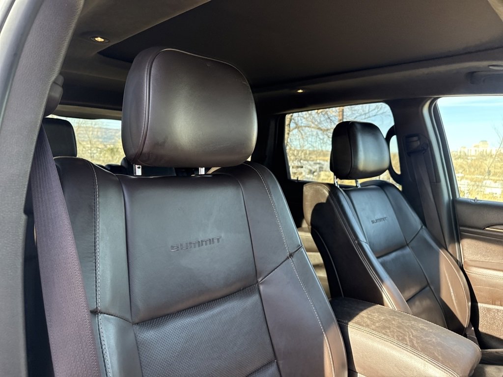 Used 2016 Jeep Grand Cherokee Summit w/ Platinum Series Group image 30
