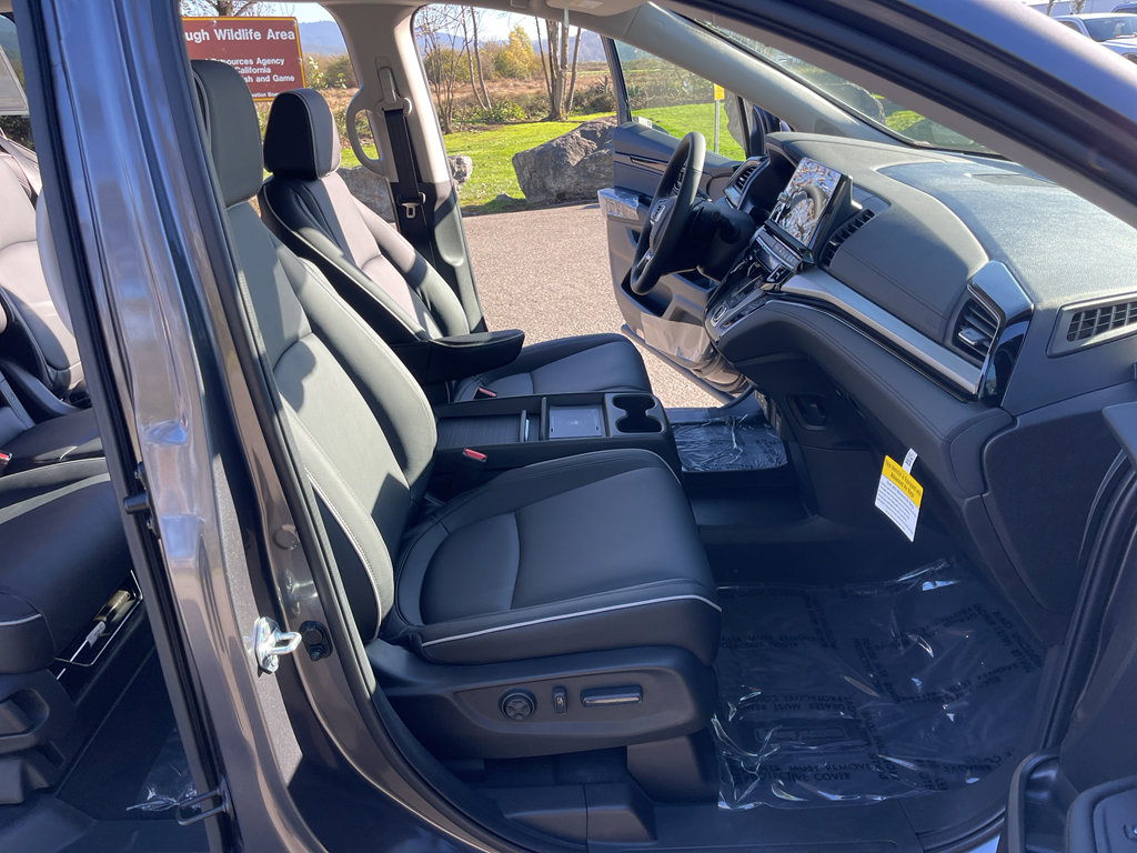 New 2026 Honda Odyssey Touring image 25