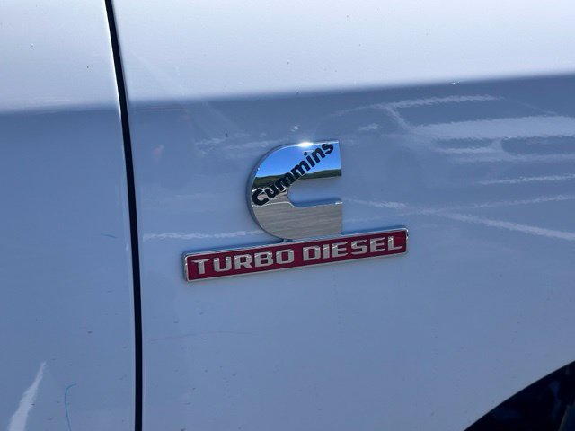 New 2026 RAM 3500 Laramie AWD/4WD image 10