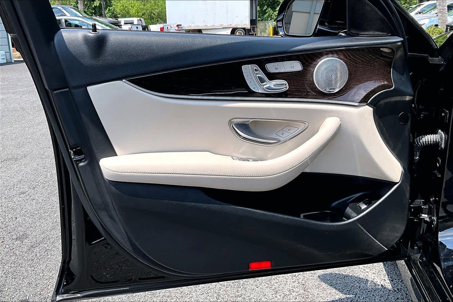 Certified 2019 Mercedes-Benz E 450 4MATIC Wagon image 22