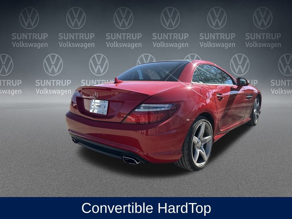 Used 2016 Mercedes-Benz SLK 300 image 6