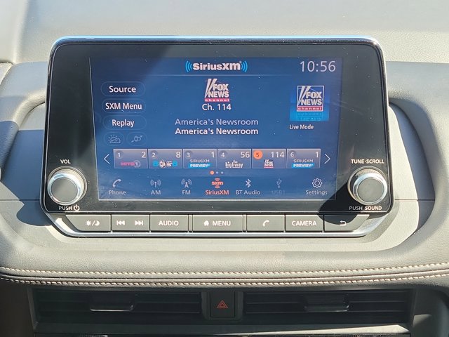 Used 2024 Nissan Rogue S image 26