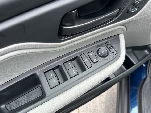 Used 2023 Honda Odyssey EX-L image 20
