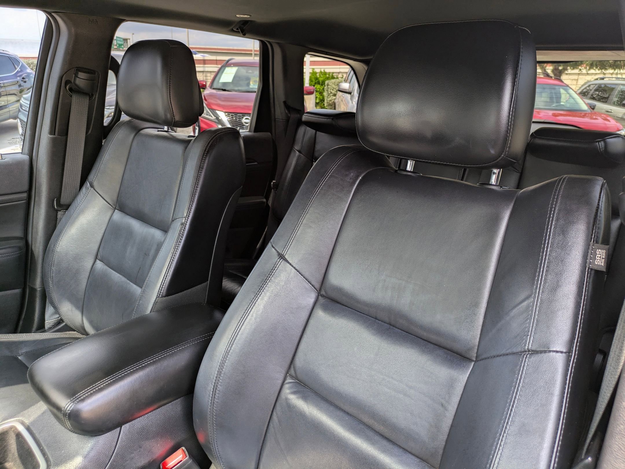 Used 2019 Jeep Grand Cherokee Limited image 9