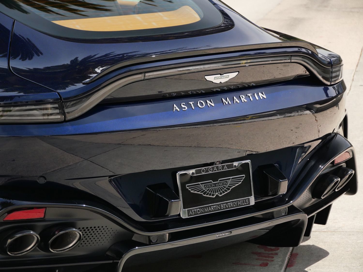 New 2026 Aston Martin V8 Vantage S RWD image 8