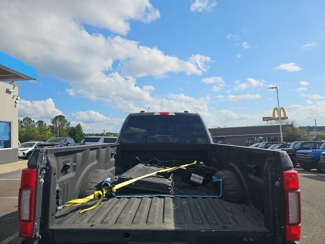 Used 2021 Ford F450 Lariat w/ Lariat Ultimate Package AWD/4WD image 5