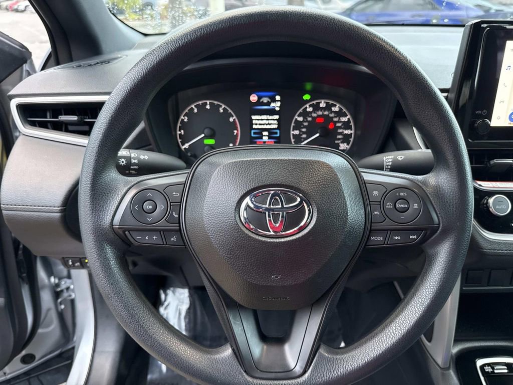 Used 2025 Toyota Corolla Cross AWD Hybrid image 42