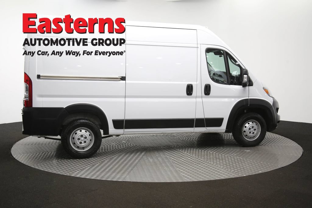 Used 2023 RAM ProMaster 2500 w/ Convenience Group FWD image 39