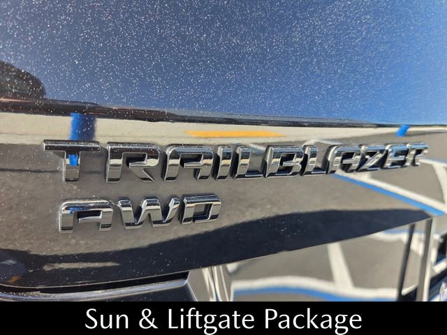 Used 2021 Chevrolet TrailBlazer RS w/ Sun and Liftgate Package image 13