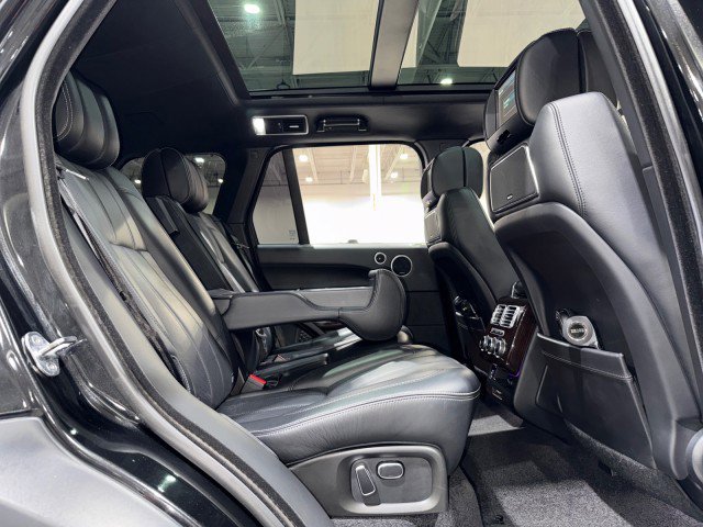 Used 2014 Land Rover Range Rover Autobiography image 62