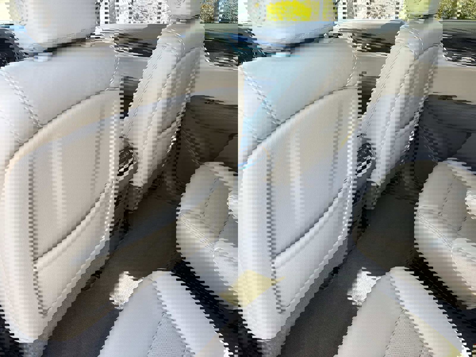 Used 2021 Cadillac XT6 Premium Luxury image 13