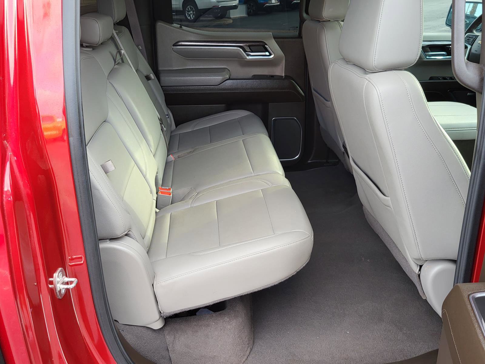 Used 2023 Chevrolet Silverado 1500 LTZ w/ Z71 Off-Road Package image 11