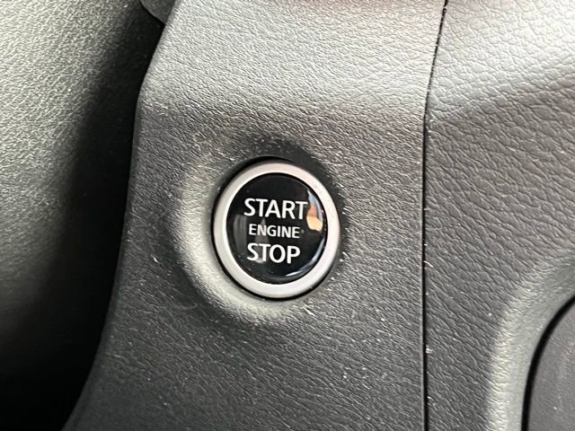 Used 2024 Nissan Frontier SV w/ SV Convenience Package image 24