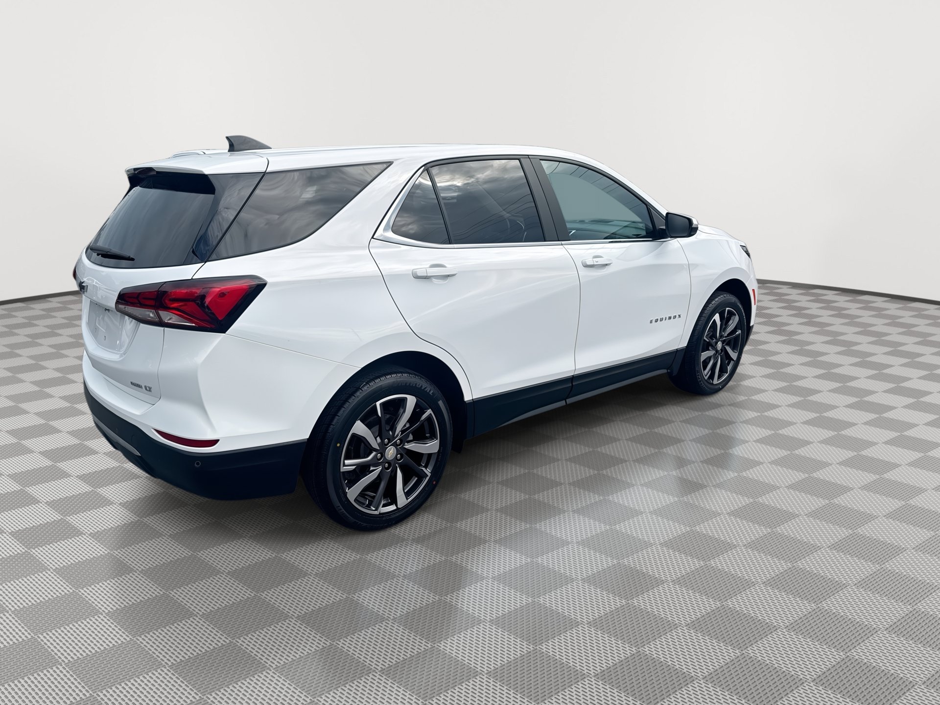 Certified 2022 Chevrolet Equinox LT AWD/4WD image 8