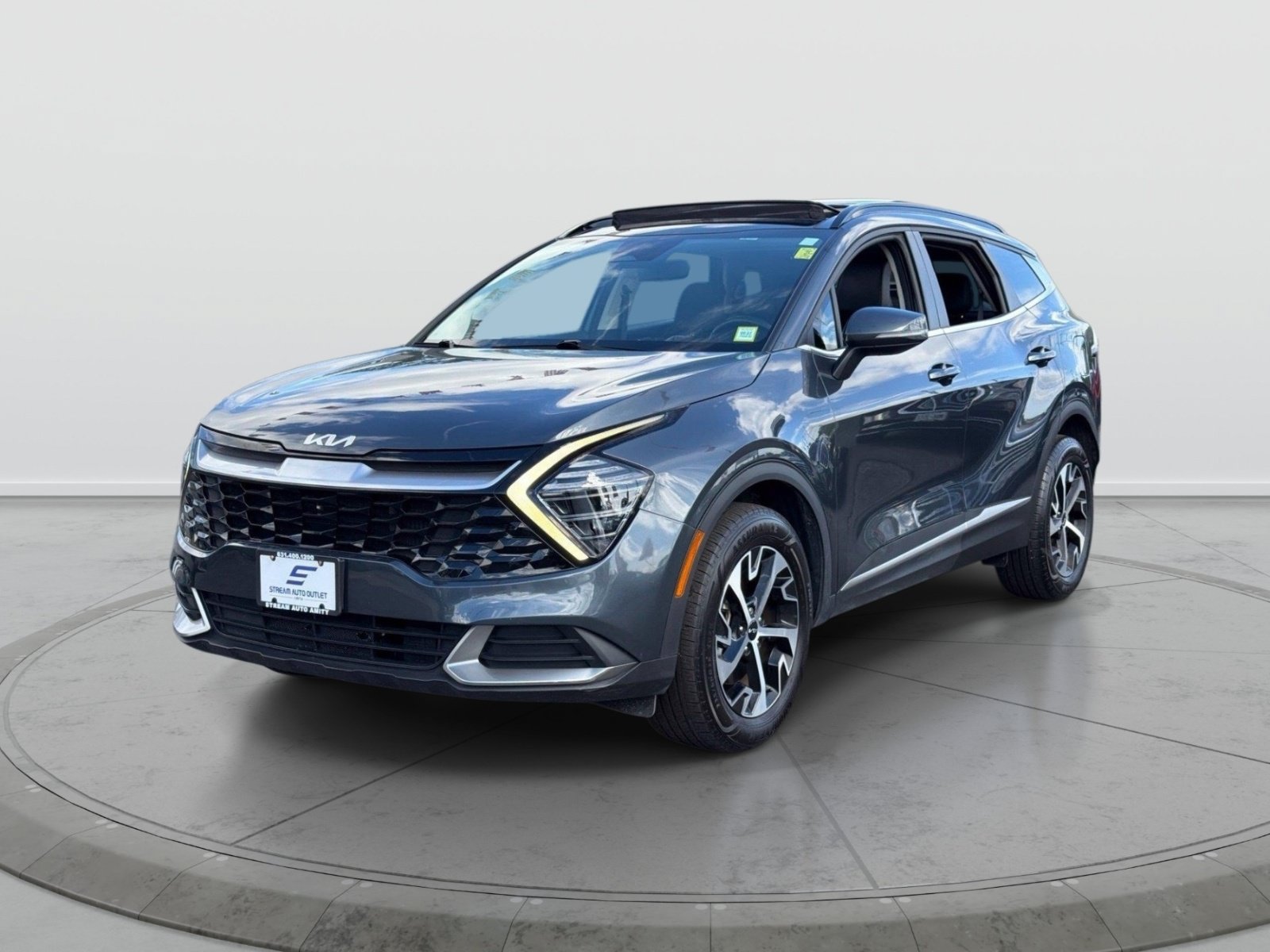 Used 2024 Kia Sportage EX w/ EX Premium Package AWD/4WD image 3