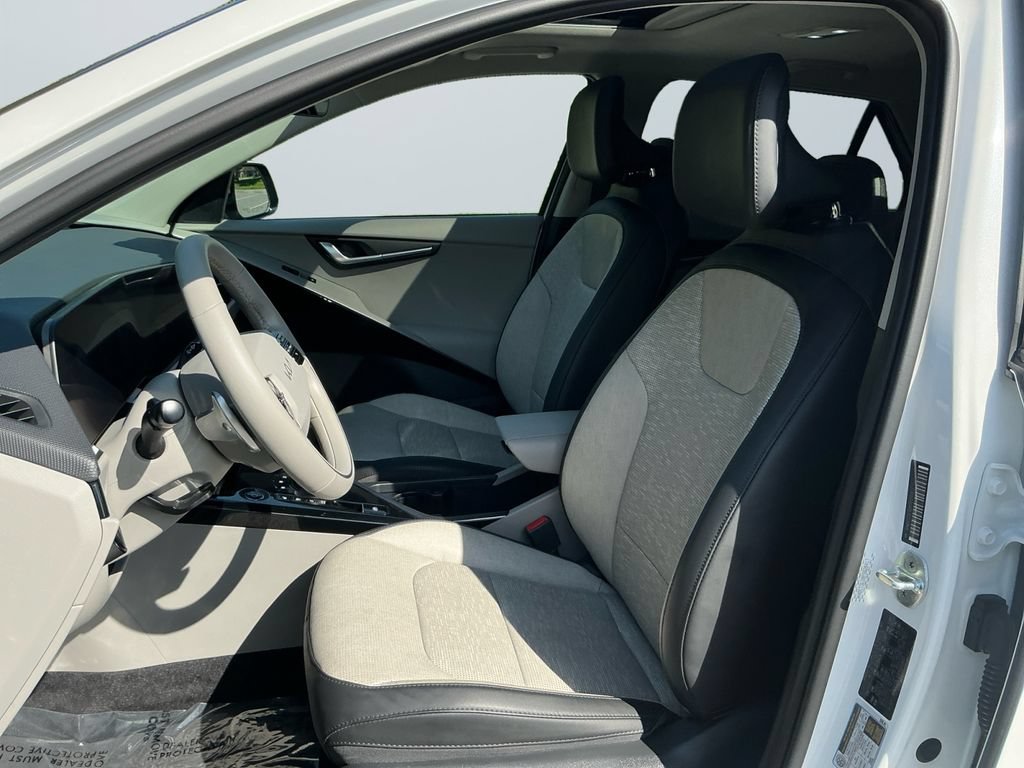 Used 2023 Kia Niro Wave w/ Wave Preserve Package FWD image 10