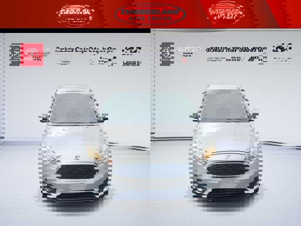 Used 2018 Ford Focus SE image 3