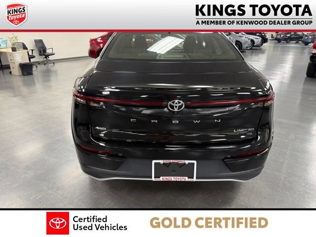 Used 2023 Toyota Crown AWD/4WD image 8