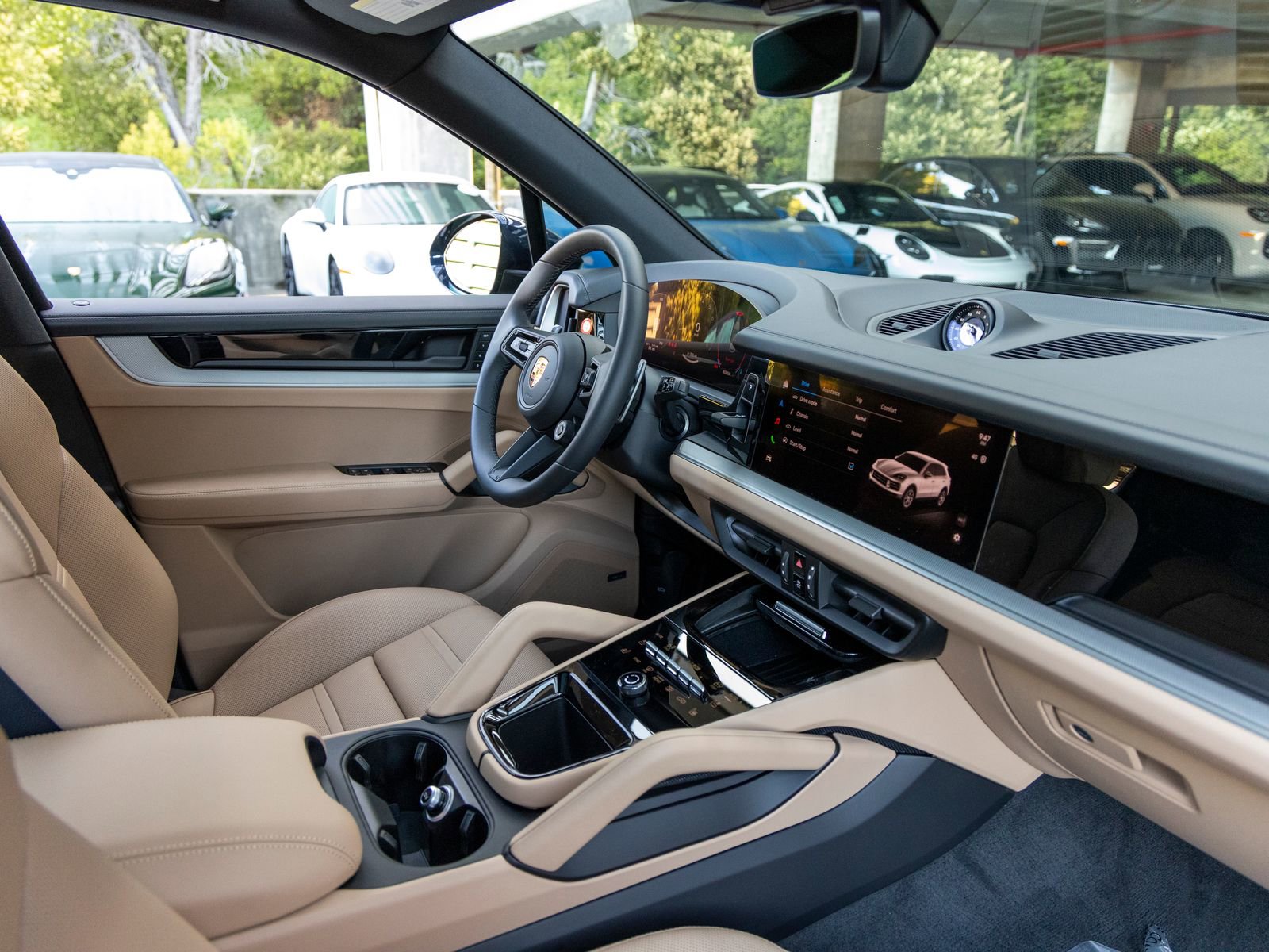 New 2025 Porsche Cayenne S AWD/4WD image 53