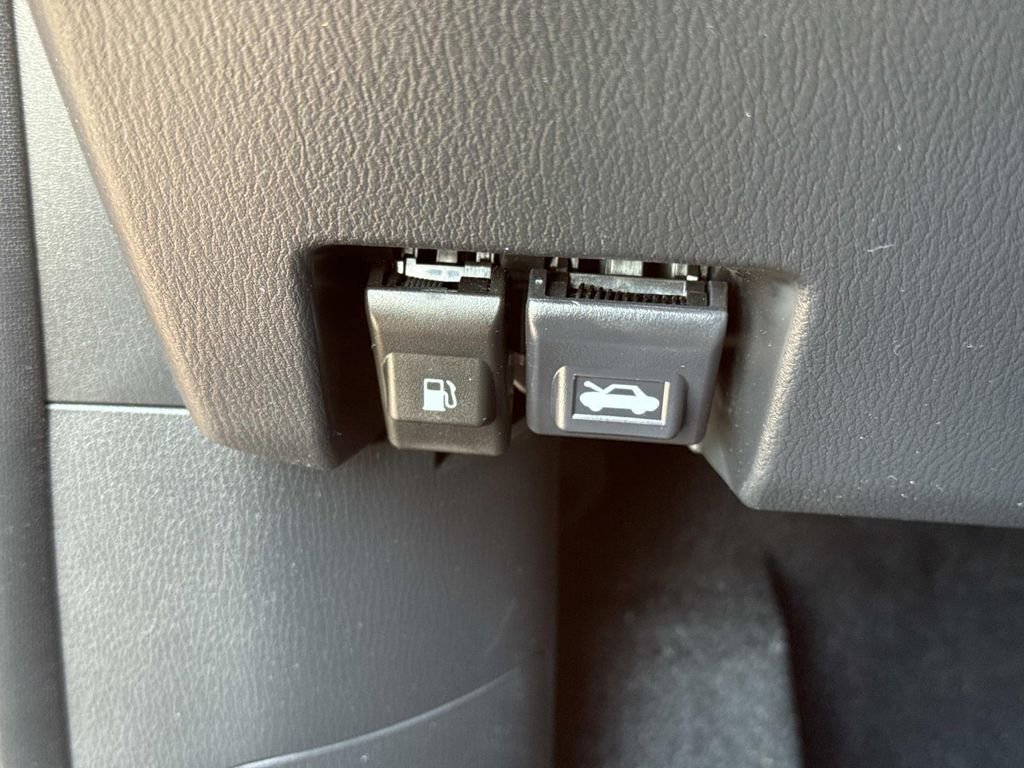 Used 2023 MAZDA CX-5 AWD 2.5 S image 45