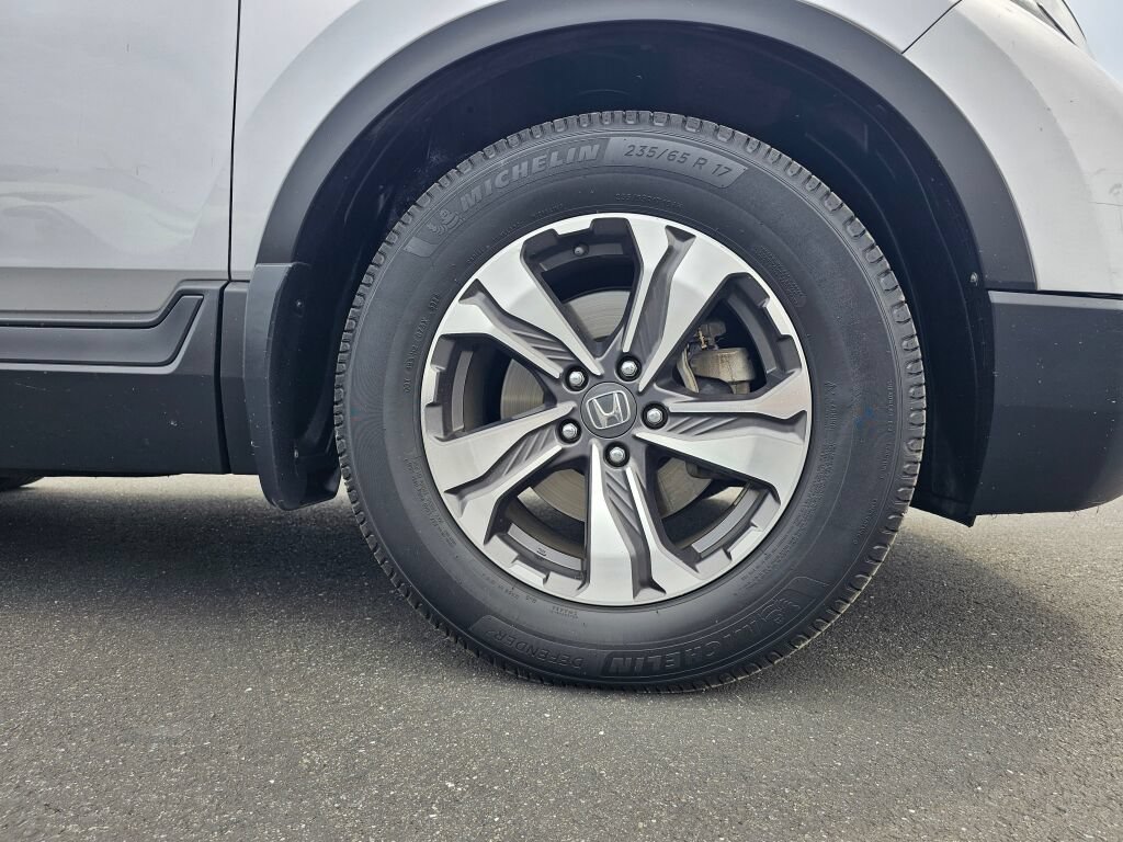 Used 2017 Honda CR-V LX image 9