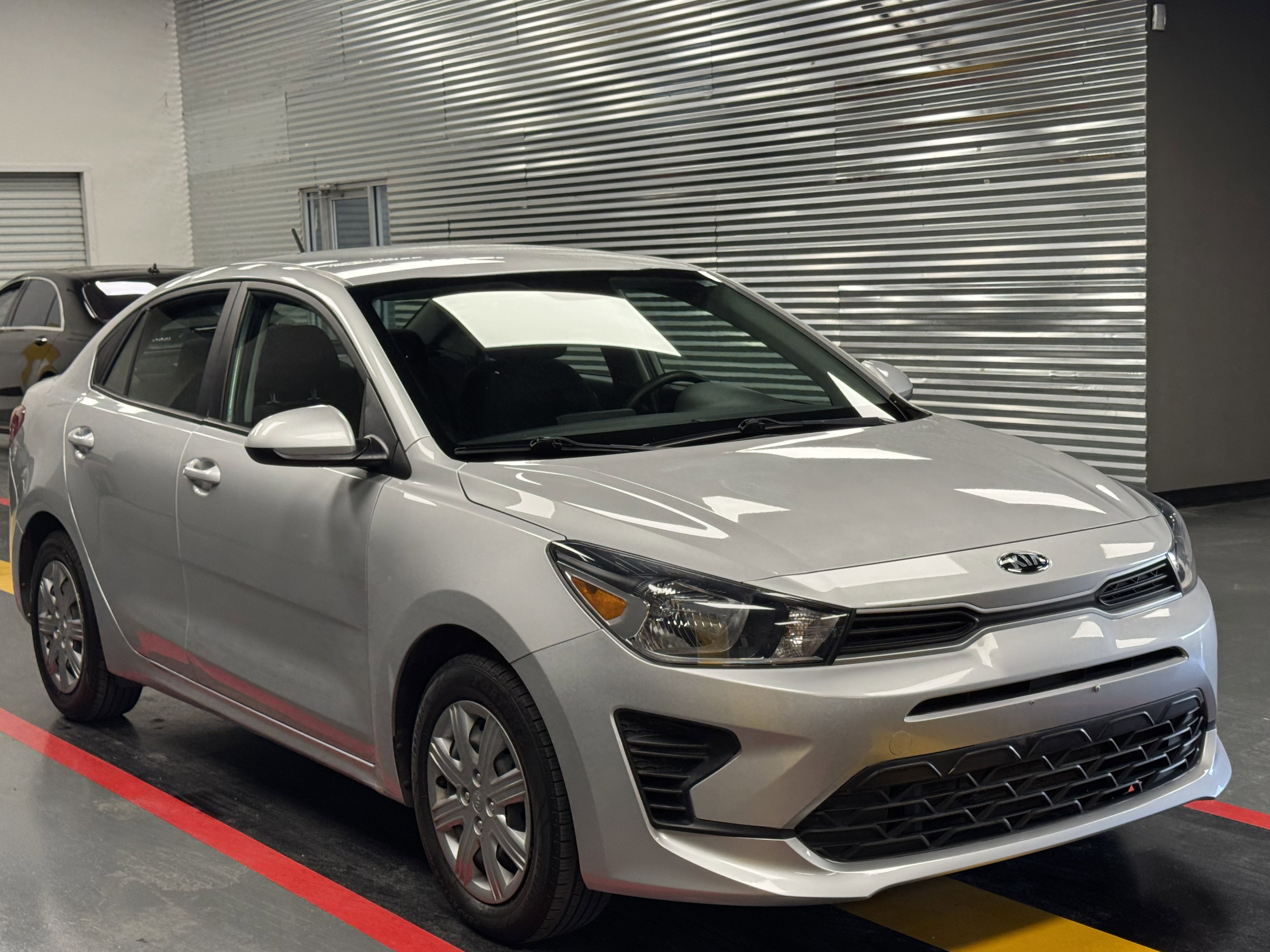 Used 2021 Kia Rio LX image 7