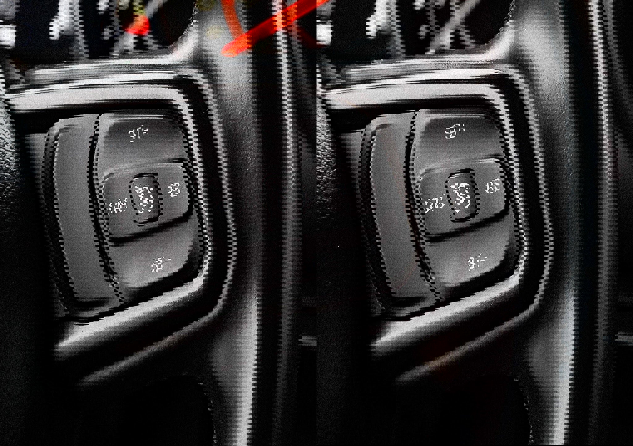 Used 2018 Jeep Wrangler Unlimited Sport S image 32