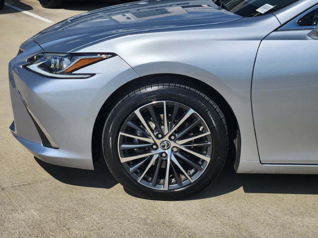 Certified 2023 Lexus ES 350 w/ Premium Package FWD image 8