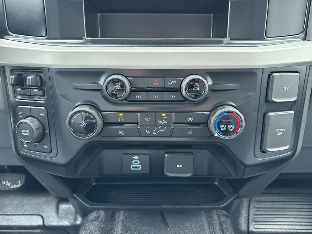 New 2026 Ford F350 XL w/ FX4 Off-Road Package image 20