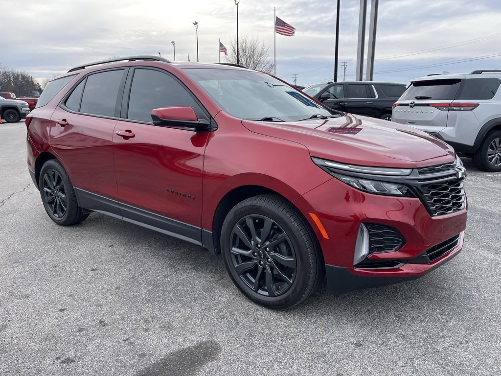 Used 2024 Chevrolet Equinox RS image 3