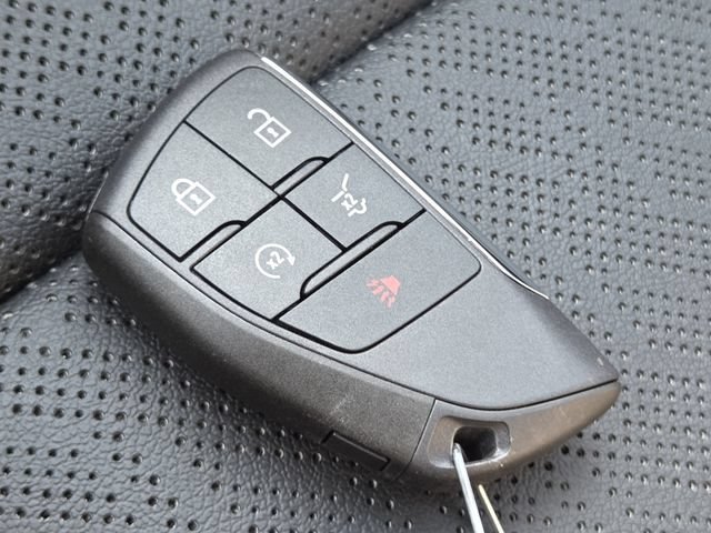 New 2027 Chevrolet Equinox LT w/ Convenience Package II FWD image 35