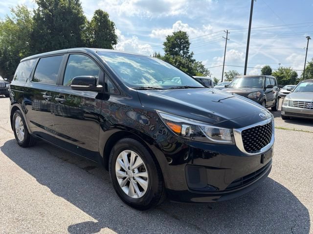 Used 2018 Kia Sedona LX FWD image 6