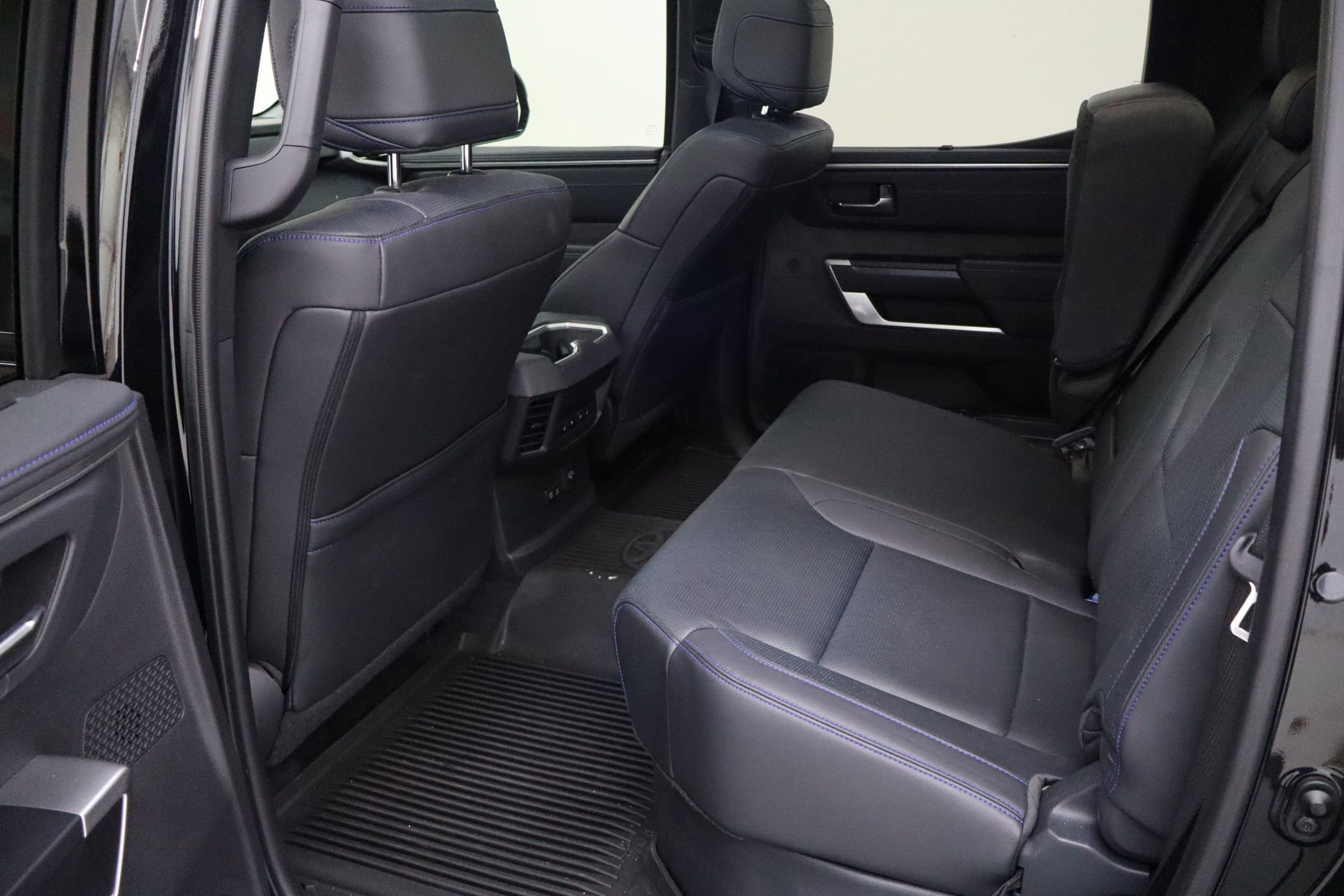 Used 2023 Toyota Tundra Platinum image 23