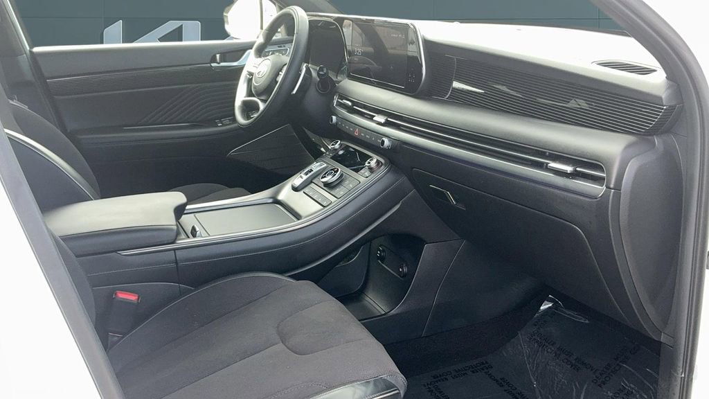 Used 2024 Hyundai Palisade Calligraphy image 19