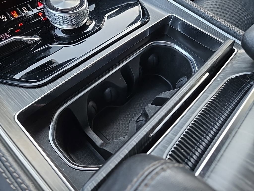 Used 2024 Jeep Wagoneer Series II image 70