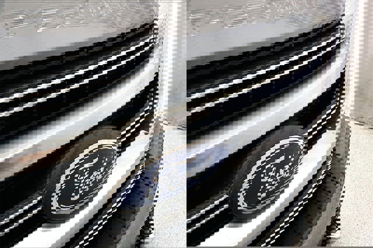 Certified 2021 Ford F250 Platinum w/ Tremor Off-Road Package image 30