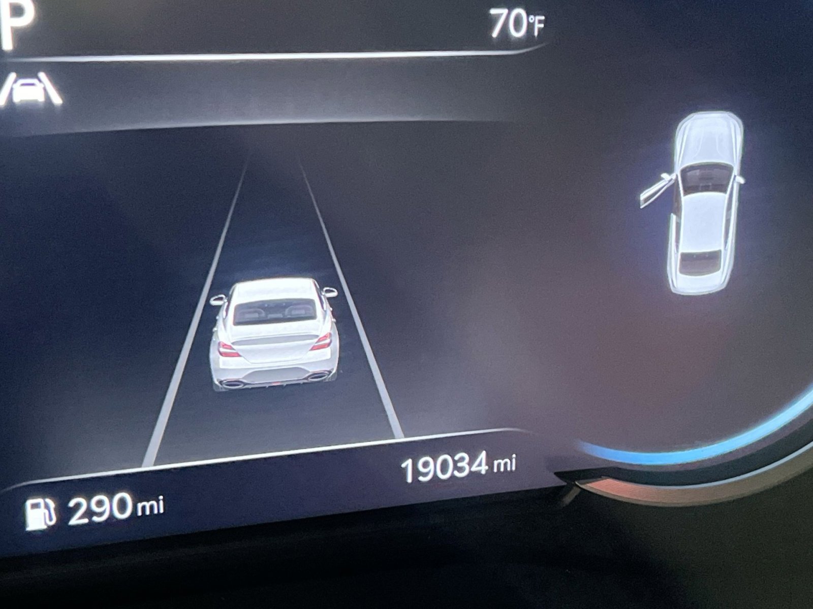 Used 2023 Genesis G70 2.0T w/ Sport Prestige Package image 29