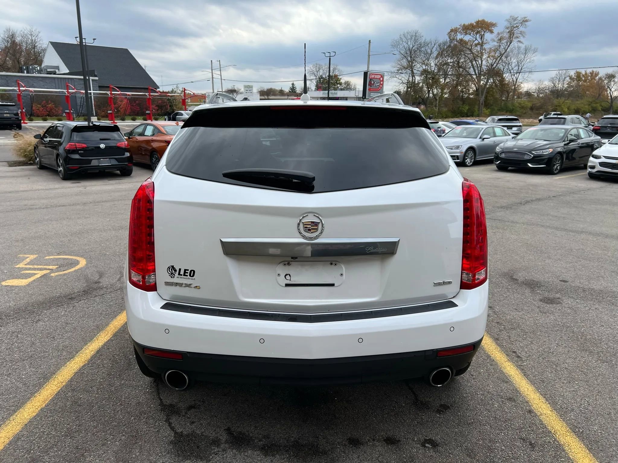 Used 2013 Cadillac SRX Premium image 6