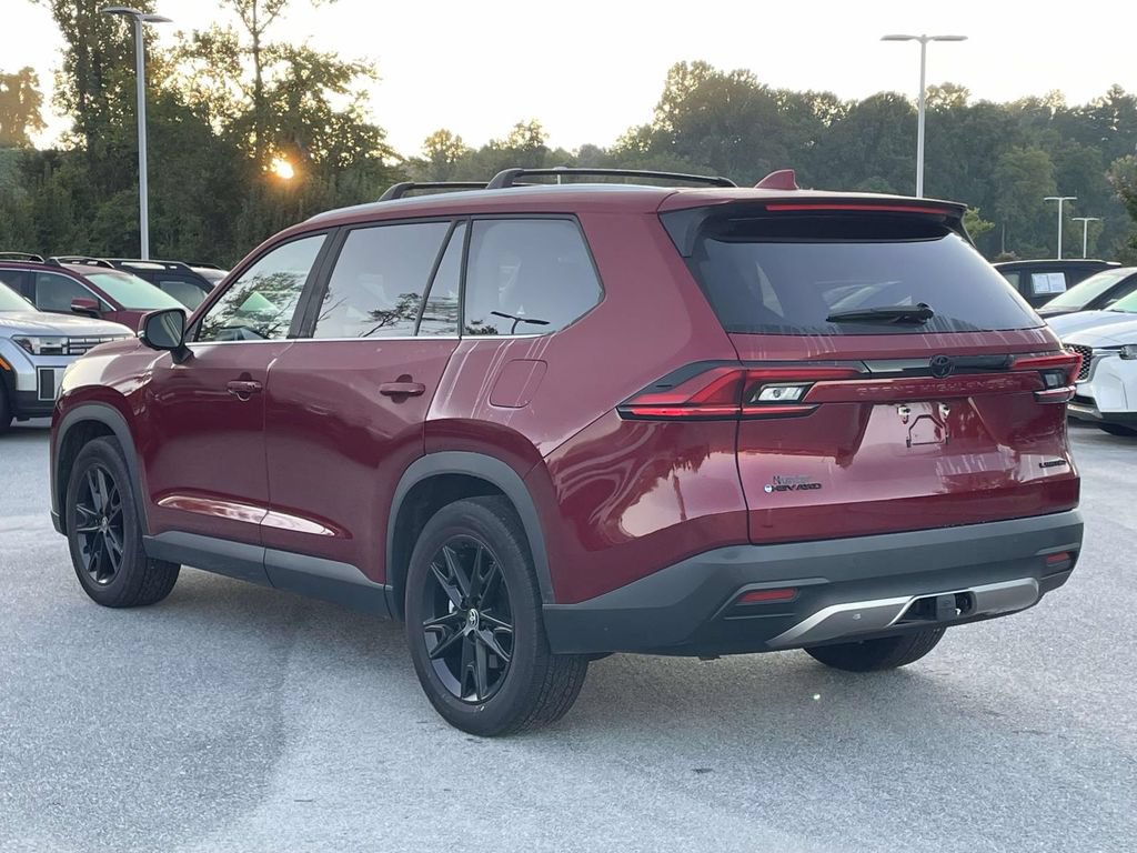 Used 2025 Toyota Grand Highlander AWD Hybrid image 26