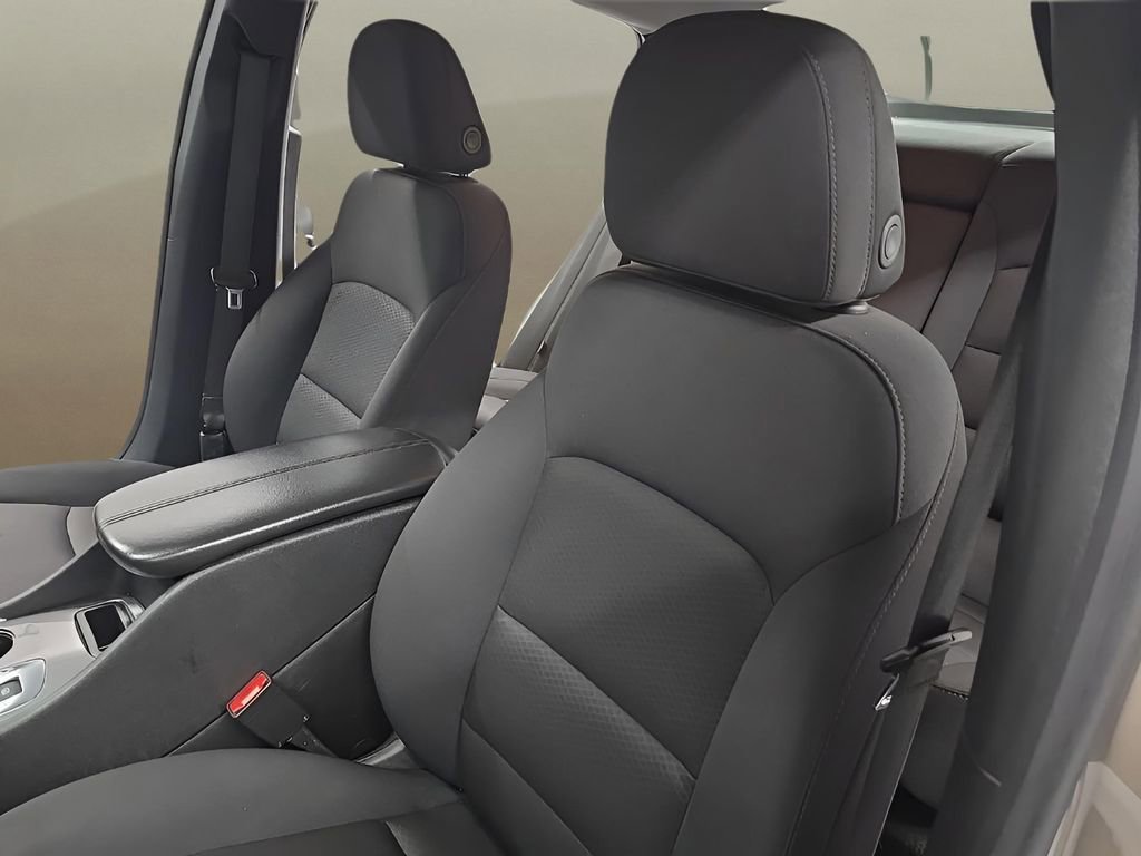 Used 2024 Chevrolet Malibu LT image 13